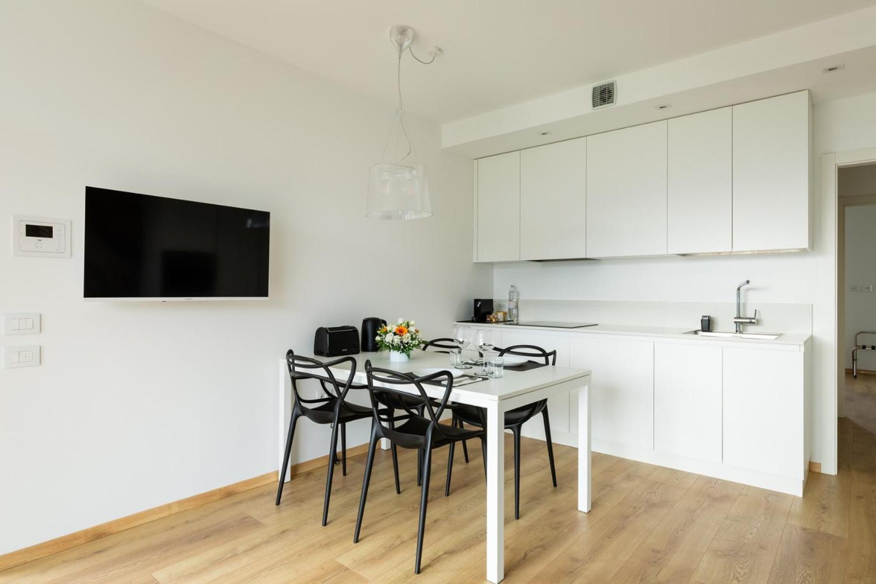 Mine House Hill- 2 Privat Parking! Apartment Trento Bagian luar foto