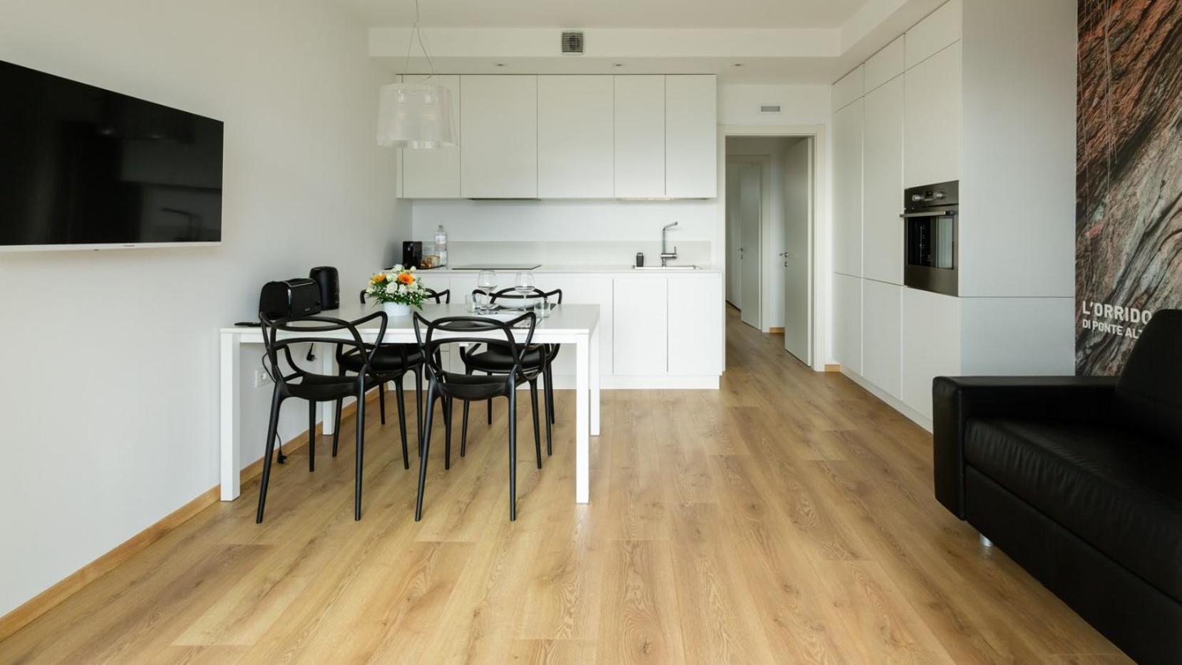 Mine House Hill- 2 Privat Parking! Apartment Trento Bagian luar foto